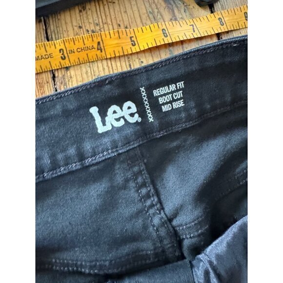 Lee Women's Jeans Bootcut Black size 18W Regular Fit Bootcut Mid Rise cotton - Picture 4 of 7